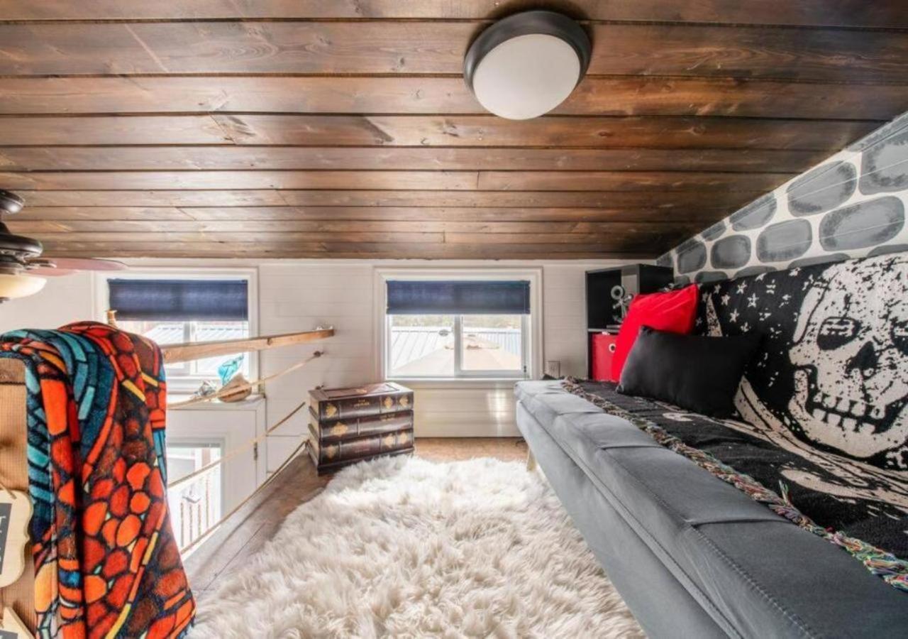 Ashore The Clouds Glamping Awaits Woodland Park Extérieur photo