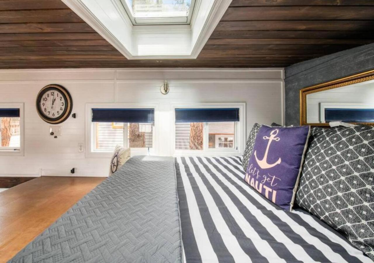 Ashore The Clouds Glamping Awaits Woodland Park Extérieur photo